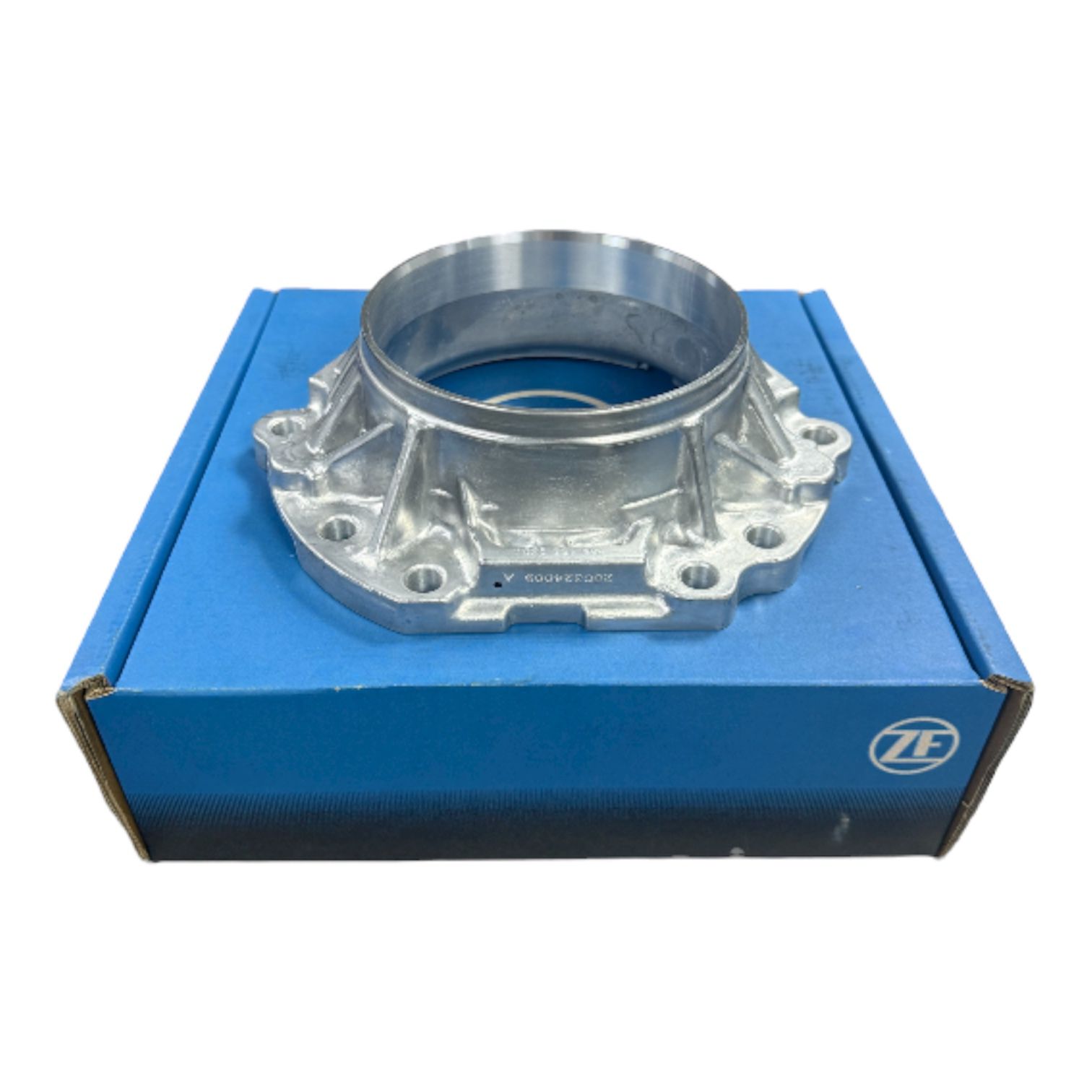 ZF - крышка КПП задняя 