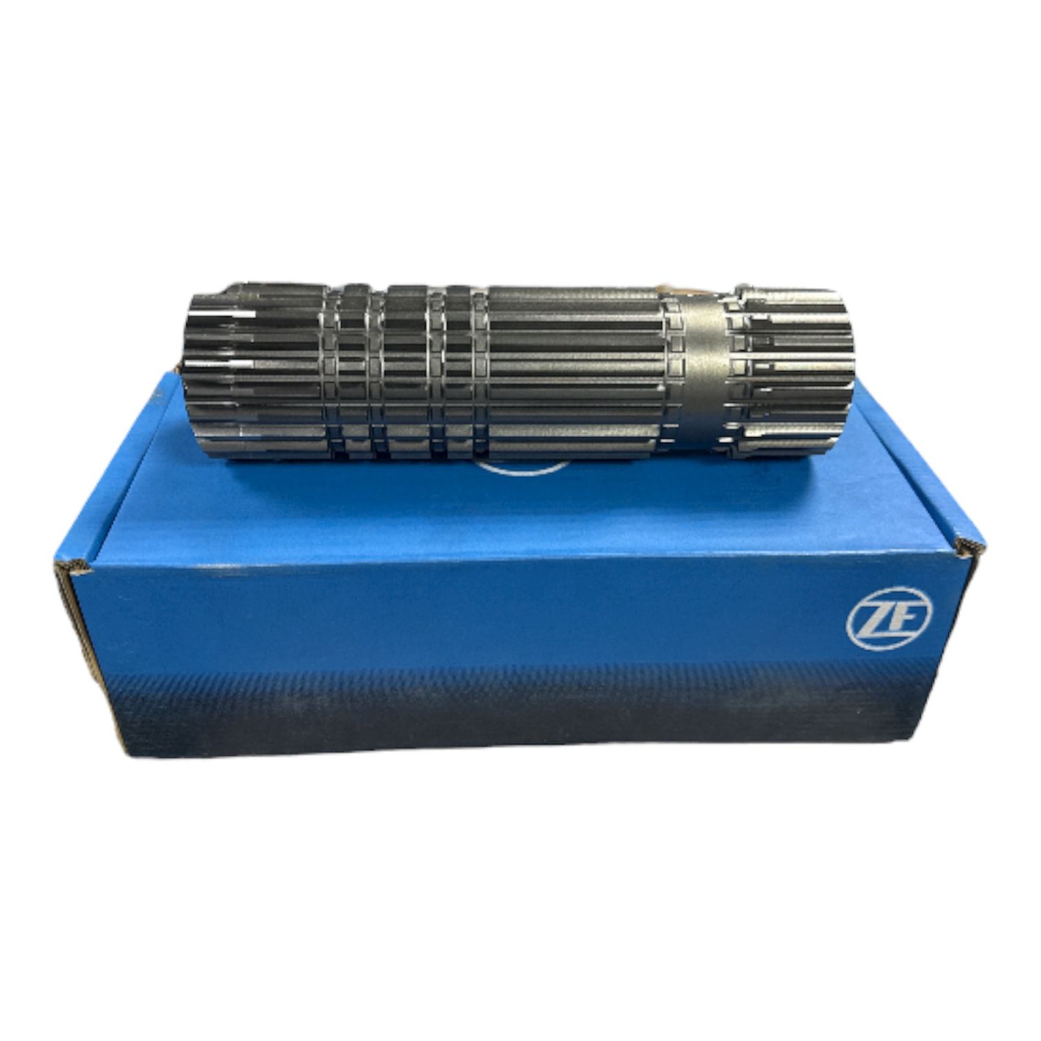 ZF - вал вторичный КПП TRAXON